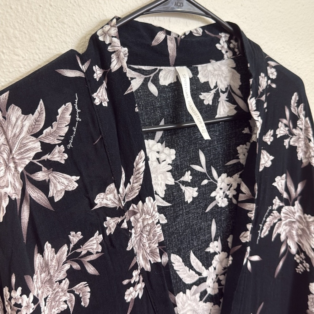 Spiritual Gangster Maya Floral Kimono - Picture 10 of 10